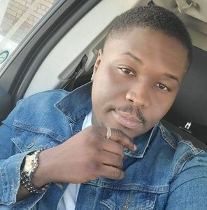 Meet your Posher, Wally